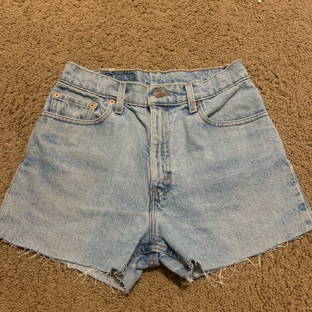 505 light wash mom jean shorts